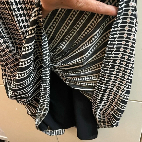 Max studio dress Sz XS  fit flare midi ribbed black/white/ beige - Picture 4 of 9